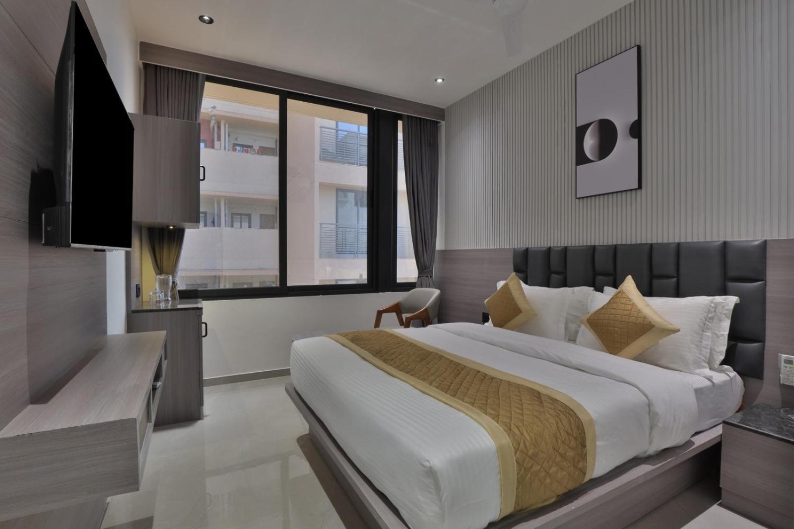 Hotel Legacy Ахмедабад Екстериор снимка